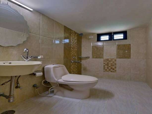Imagen de la habitación del Hotel Golden Berry. Foto 12