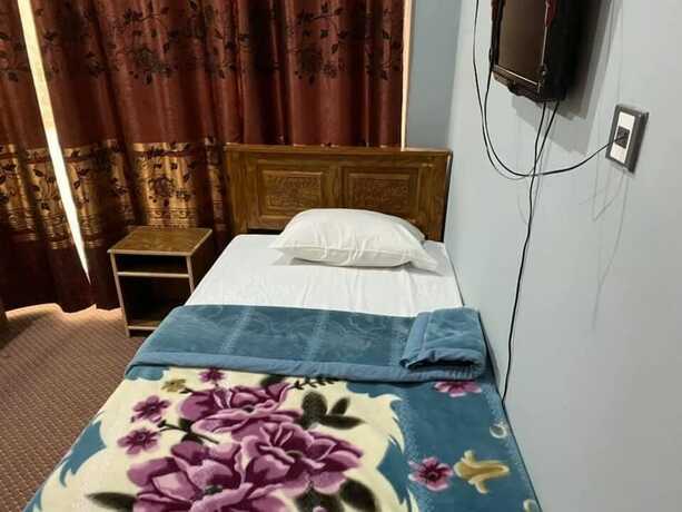 Imagen general del Hotel Golden Bite And Restaurant. Foto 11