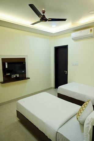 Imagen general del Hotel Golden Bliss. Foto 4