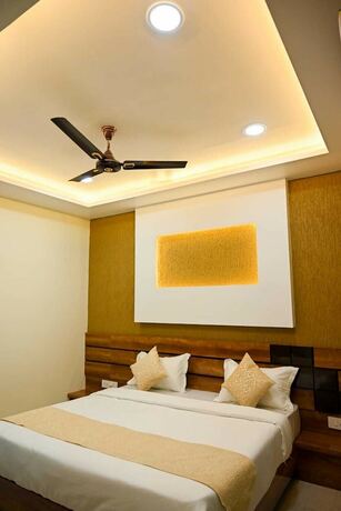 Imagen de la habitación del Hotel Golden Bliss. Foto 12