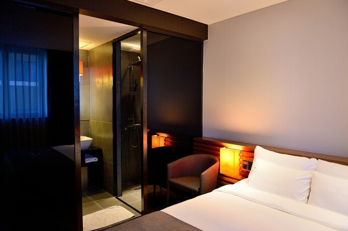 Imagen de la habitación del Hotel Golden Business. Foto 15
