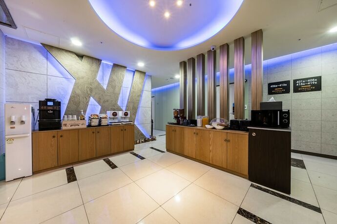 Imagen general del Hotel Golden Business. Foto 1