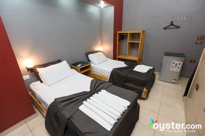 Imagen de la habitación del Hotel Golden Cairo. Foto 9