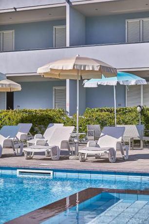 Imagen general del Hotel Golden, Cecina. Foto 10