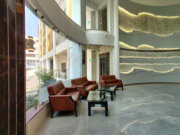 Imagen general del Hotel Golden Chariot Daman. Foto 13
