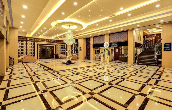 Imagen de los interiores del Hotel Golden Chariot Vasai Hotel And Spa. Foto 18