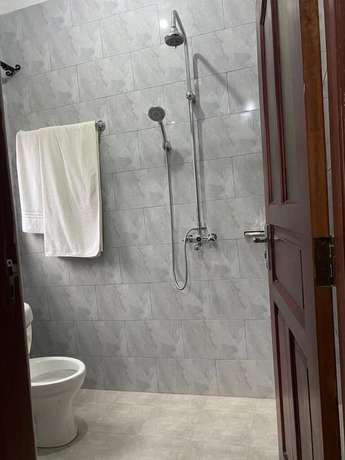 Imagen de la habitación del Hotel Golden Cherries Guest House. Foto 7