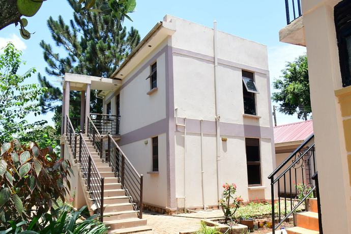 Imagen general del Hotel Golden Cherries Guest House. Foto 6