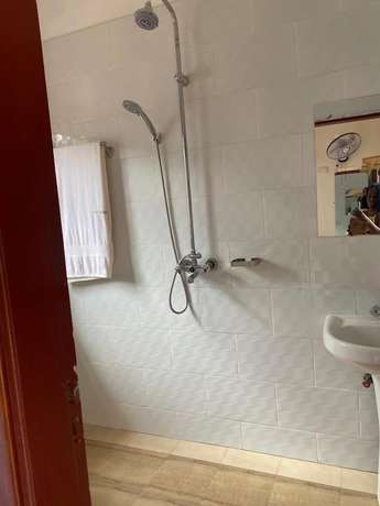 Imagen de la habitación del Hotel Golden Cherries Guest House. Foto 20