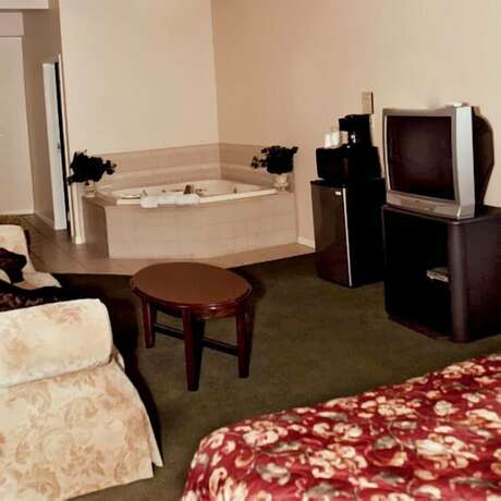Imagen de la habitación del Hotel Golden Circle Inn. Foto 20