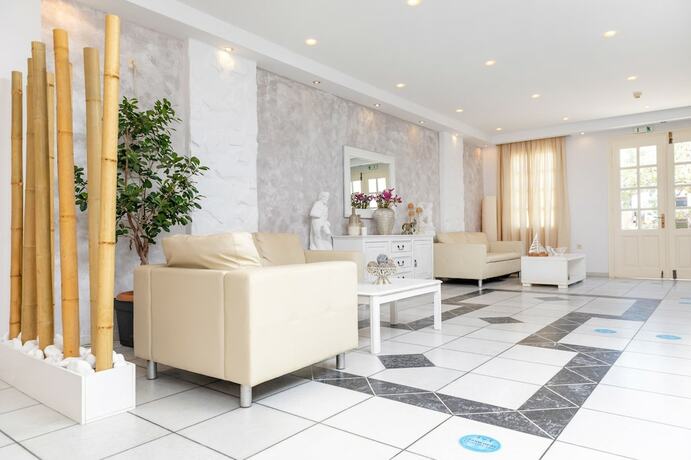 Imagen general del Hotel Golden Coast Naxos. Foto 1