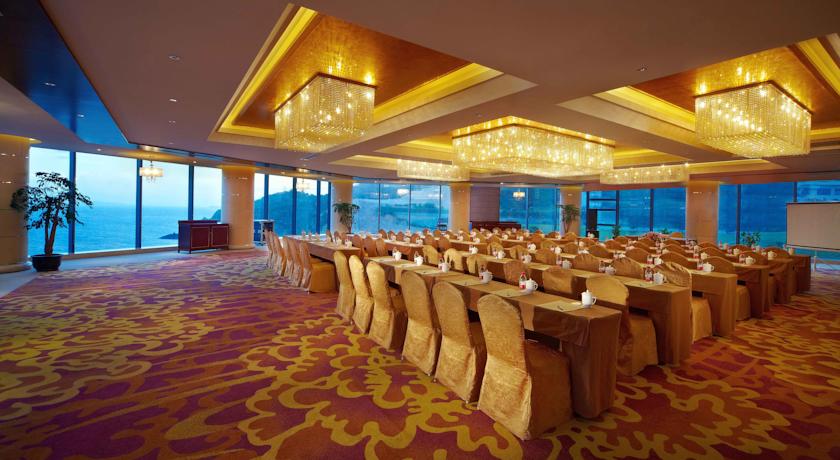 Imagen general del Hotel Golden Coast New Century Resort - Wenzhou. Foto 2