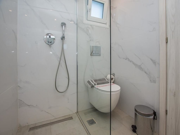 Imagen de la habitación del Hotel Golden Coast Resort. Foto 14