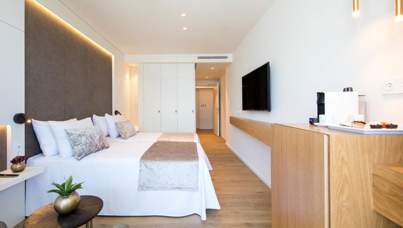 Imagen de la habitación del Hotel Golden Costa Salou - Adults Only. Foto 7
