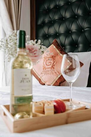 Imagen de la habitación del Hotel Golden Coto. Foto 20