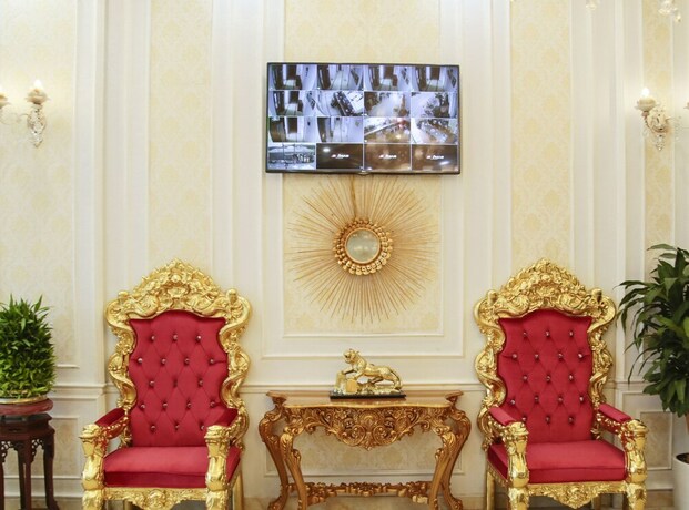 Imagen de los interiores del Hotel Golden Coto. Foto 33