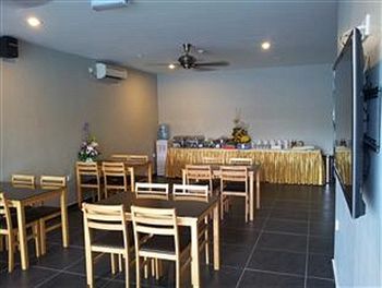 Imagen de la habitación del Hotel Golden Court. Foto 4