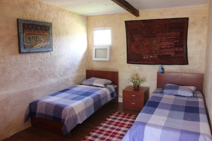Imagen de la habitación del Hotel Golden Cradle. Foto 6