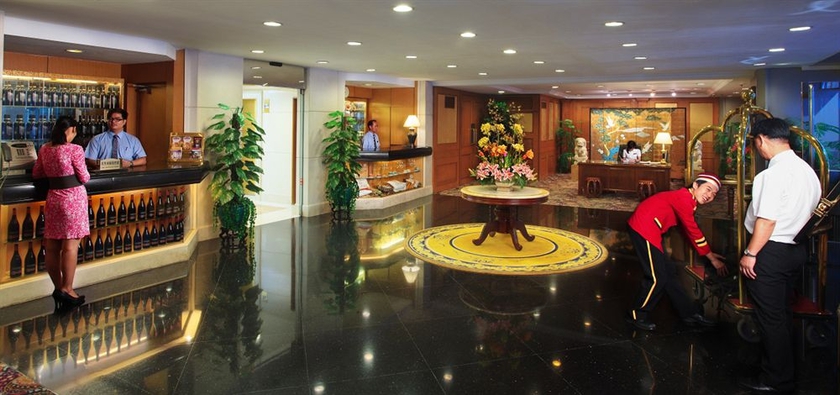 Imagen de los interiores del Hotel Golden Crown China. Foto 11