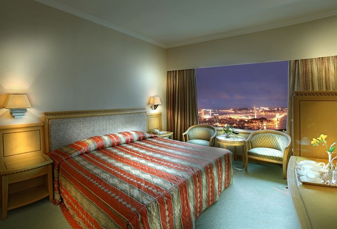 Imagen de la habitación del Hotel Golden Crown China. Foto 7
