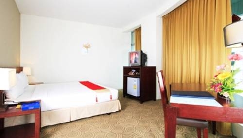 Imagen general del Hotel Golden Crown Grand. Foto 7