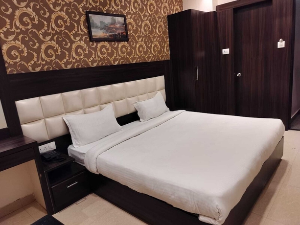 Imagen de la habitación del Hotel Golden Crown, Varanasi. Foto 2