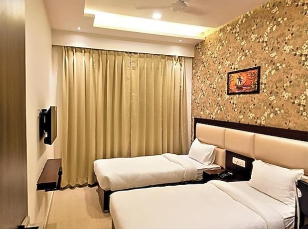 Imagen de la habitación del Hotel Golden Crown, Varanasi. Foto 10