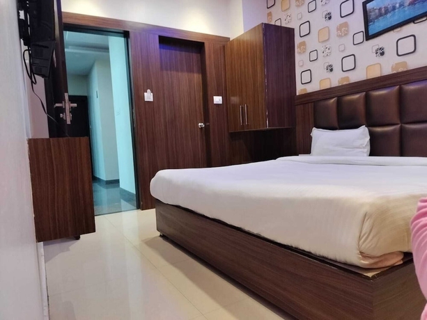 Imagen de la habitación del Hotel Golden Crown, Varanasi. Foto 14