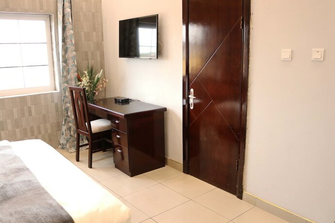 Imagen general del Hotel Golden Crystal Experience. Foto 4