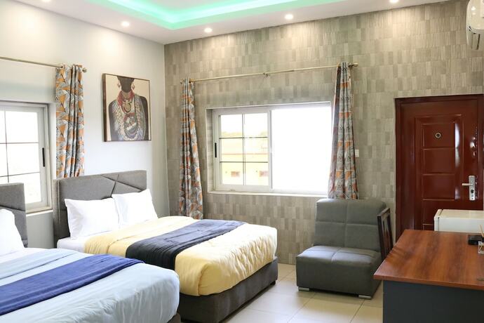Imagen general del Hotel Golden Crystal Experience. Foto 10