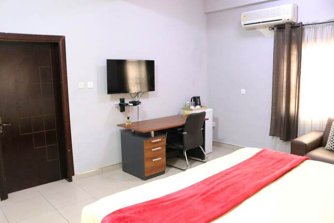 Imagen de la habitación del Hotel Golden Crystal Experience. Foto 19
