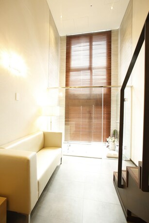 Imagen de la habitación del Hotel Golden Daisy Hotel. Foto 14
