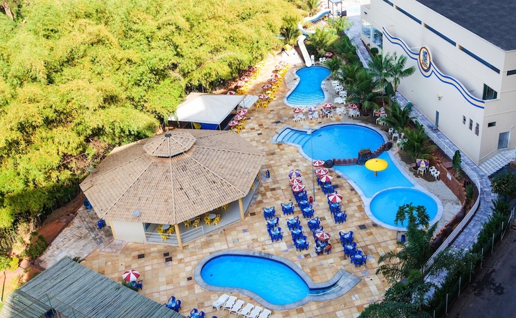 Imagen de la piscina del Hotel Golden Dolphin Grand. Foto 11