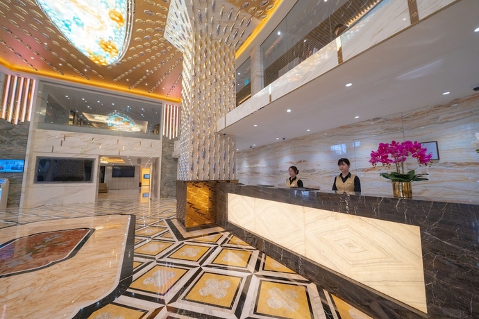 Imagen de los interiores del Hotel Golden Dragon. Foto 16