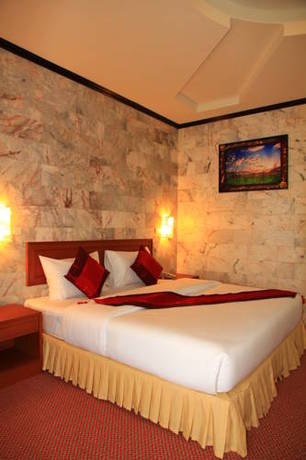 Imagen de la habitación del Hotel Golden Dragon Resort. Foto 3