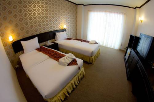 Imagen de la habitación del Hotel Golden Dragon Resort. Foto 11