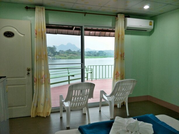 Imagen de la habitación del Hotel Golden Dragon Resort, Kanchanaburi. Foto 19