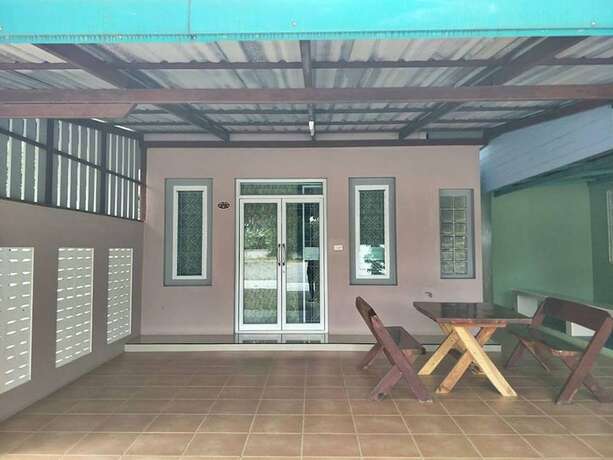 Imagen de la habitación del Hotel Golden Dragon Resort, Kanchanaburi. Foto 20