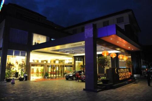 Imagen general del Hotel Golden Dragonball. Foto 5