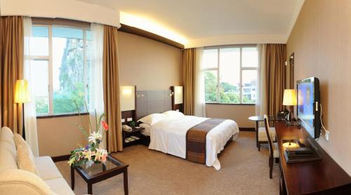 Imagen de la habitación del Hotel Golden Dragonball. Foto 6