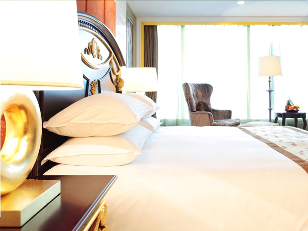 Imagen de la habitación del Hotel Golden Eagle Summit Downtown. Foto 5