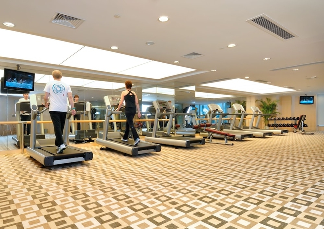 Imagen de los interiores del Hotel Golden Eagle Summit Downtown. Foto 14