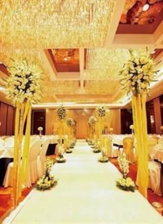 Imagen de los interiores del Hotel Golden Eagle Summit Kunming. Foto 16