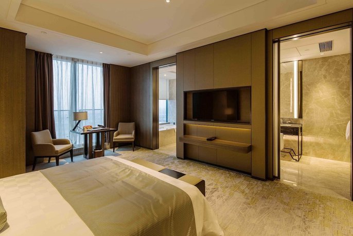 Imagen del bar/restaurante del Hotel Golden Eagle Summit Kunshan. Foto 2