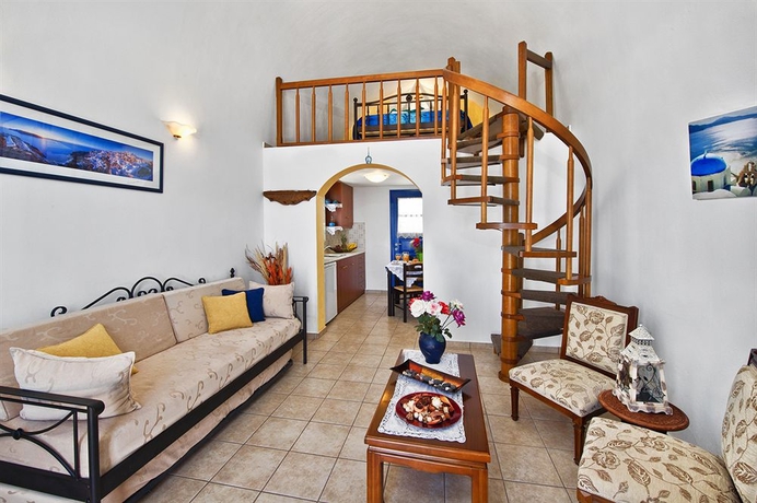 Imagen de los interiores del Hotel Golden East. Foto 11