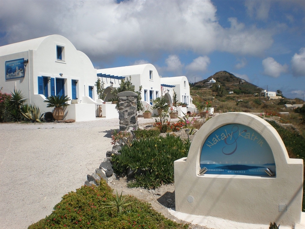 Imagen de los exteriores del Hotel Golden East. Foto 7