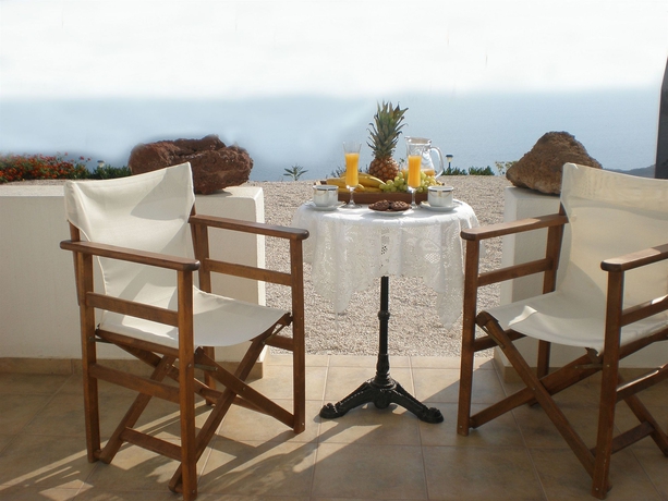 Imagen de los exteriores del Hotel Golden East. Foto 9