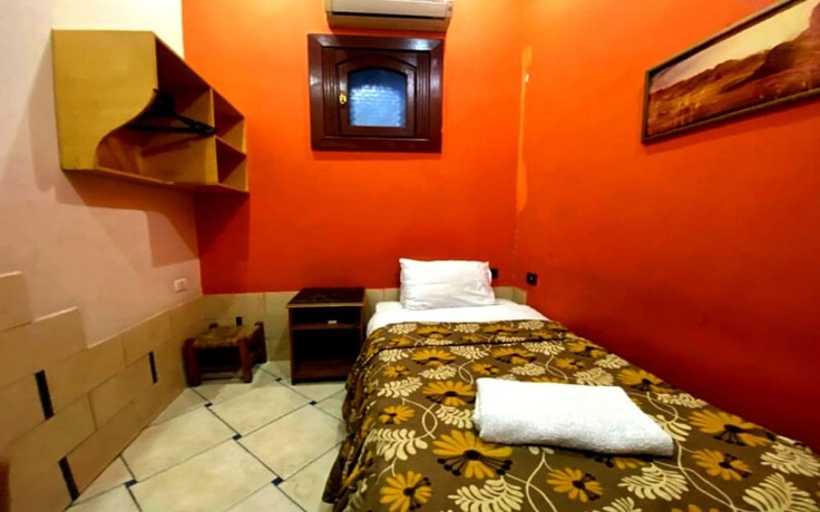 Imagen de la habitación del Hotel Golden, El Cairo. Foto 9
