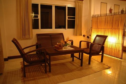 Imagen de la habitación del Hotel Golden Elephant Resort. Foto 13