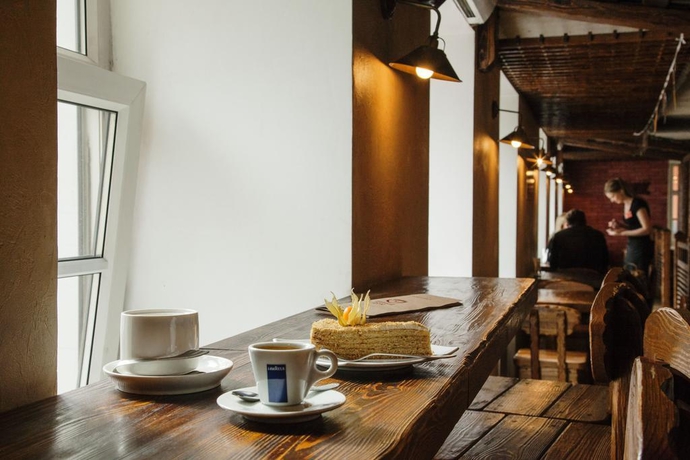 Imagen general del Hotel Golden Embankment. Foto 14